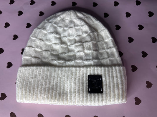 Sombrero de invierno de diseñador inspirado en Luisito V
