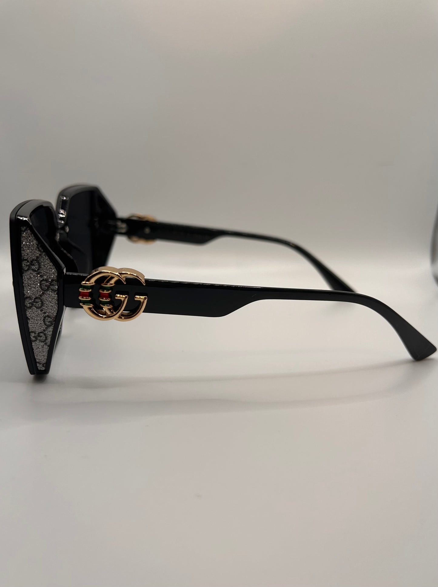 Pucchi Sunglasses with side of bling