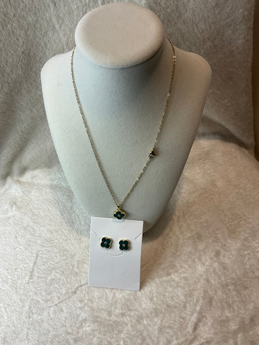 Van CA Clover Necklace with Green clover and Earrings