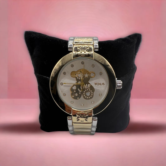 Reloj de diseño inspirado en T Bear plateado/dorado