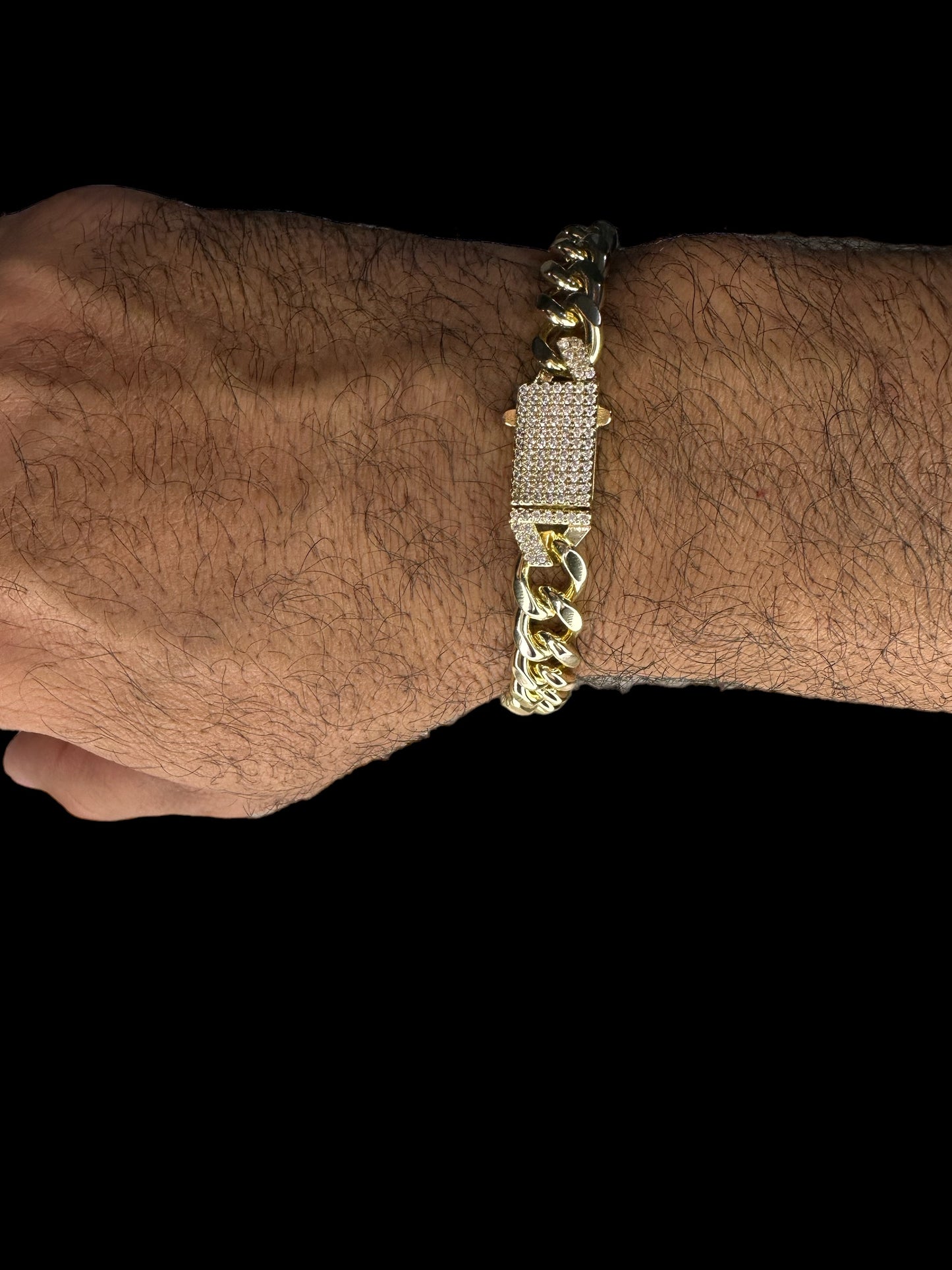 Pulsera de eslabones cubanos bañados en oro de 18 K