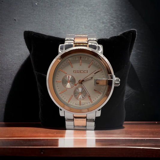 Reloj de diseño inspirado en Pucchi